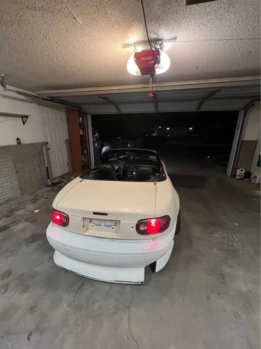 1990 Mazda NA MX-5 Miata - Image 3 of 13