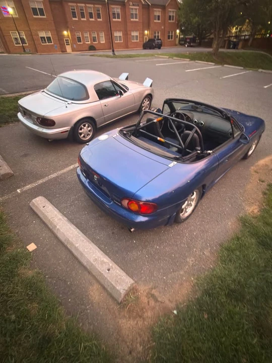 1990 Mazda NA MX-5 Miata - Image 3 of 5