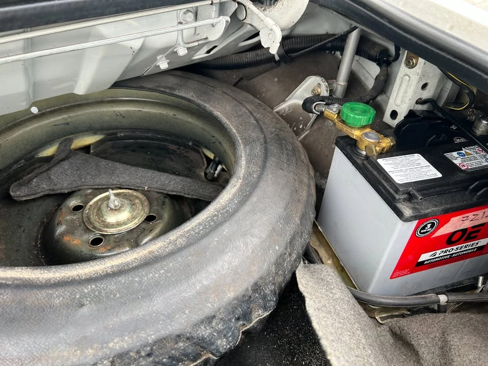 1990 Mazda NA MX-5 Miata - Image 13 of 14