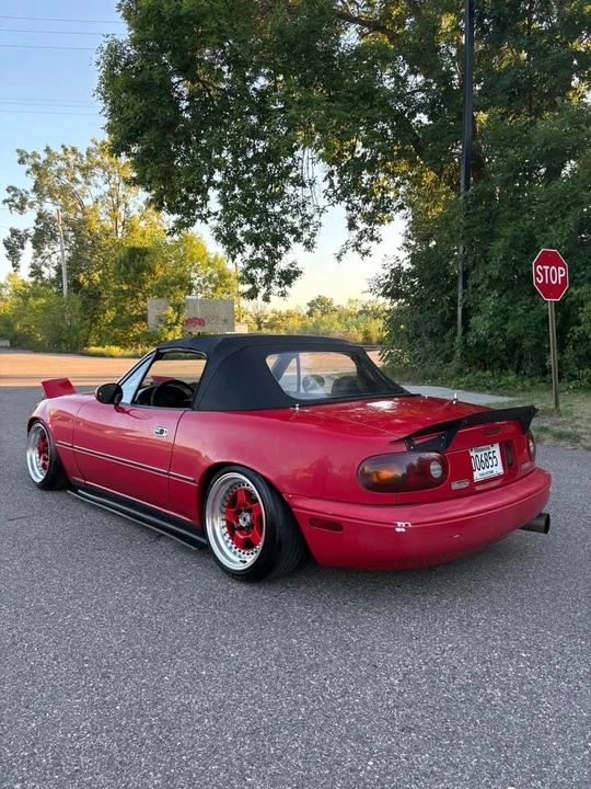 1990 Mazda NA MX-5 Miata - Image 2 of 9