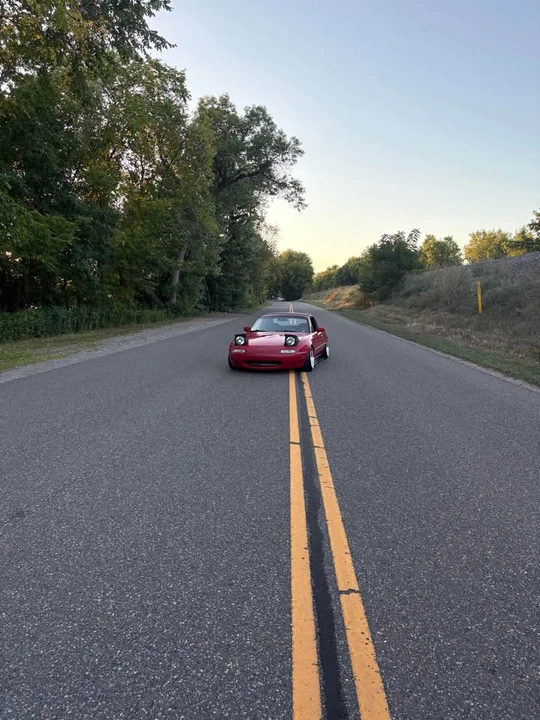 1990 Mazda NA MX-5 Miata - Image 6 of 9