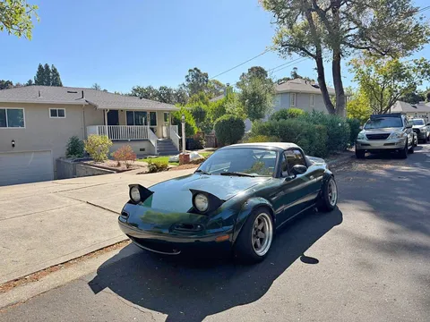 1990 Mazda MX-5