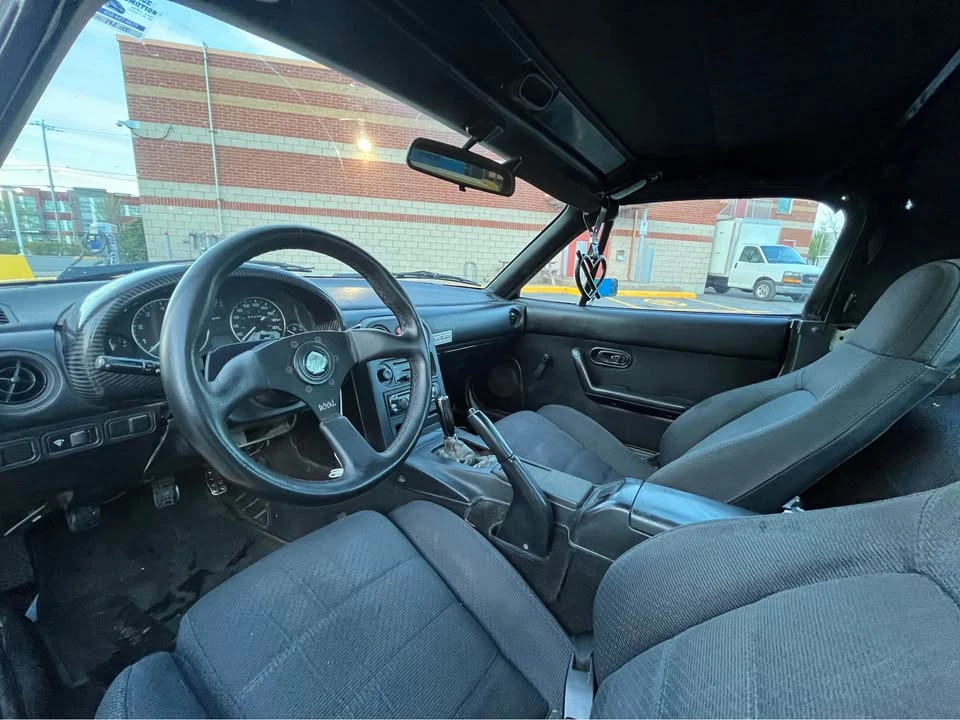 1990 Mazda NA MX-5 Miata - Image 11 of 13