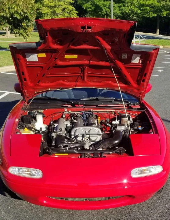 1990 Mazda NA MX-5 Miata - Image 9 of 14
