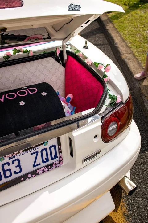 1990 Mazda NA MX-5 Miata - Image 5 of 16