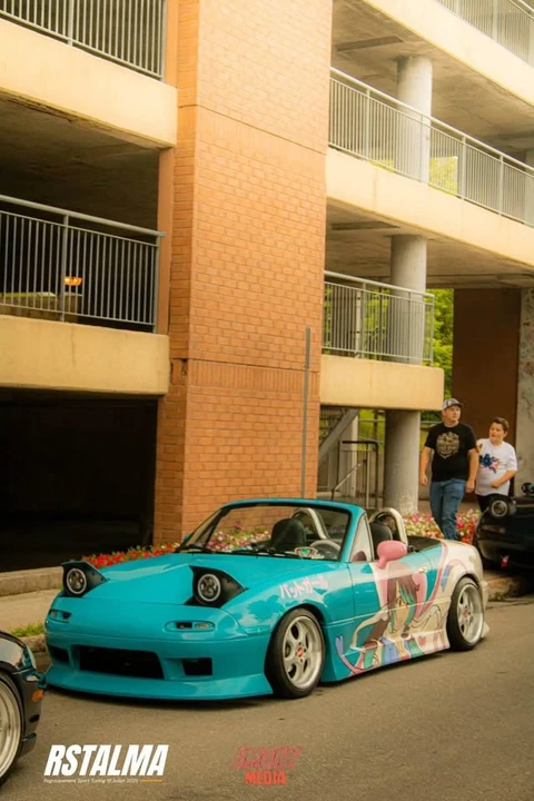 1990 Mazda NA MX-5 Miata - Image 15 of 16