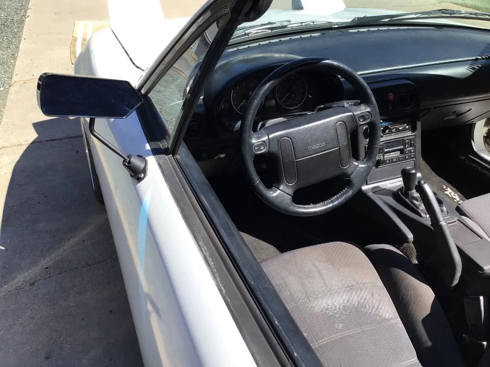 1990 Mazda NA MX-5 Miata - Image 5 of 12