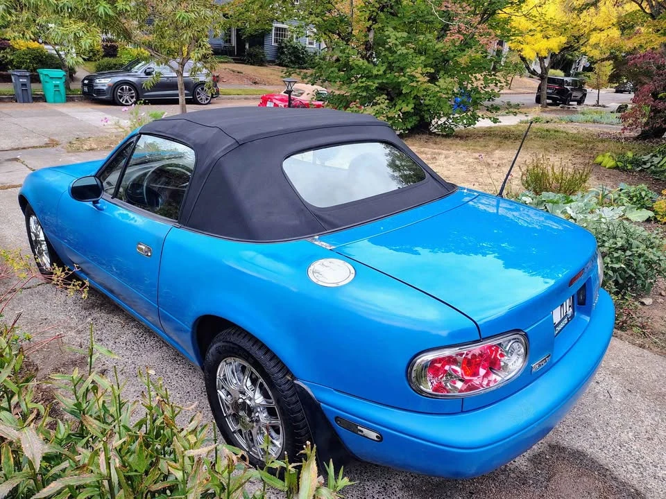 1990 Mazda NA MX-5 Miata - Image 7 of 18
