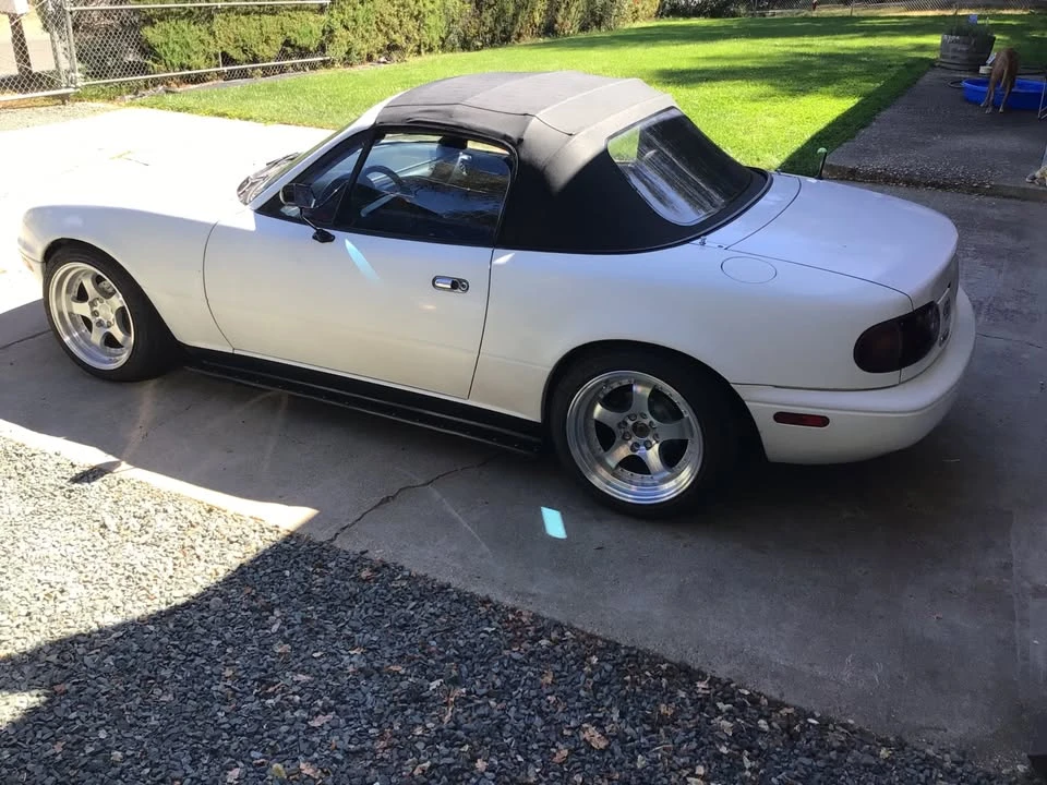 1990 Mazda NA MX-5 Miata - Image 10 of 12