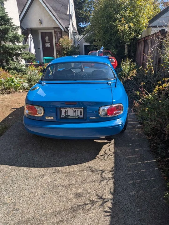 1990 Mazda NA MX-5 Miata - Image 15 of 18