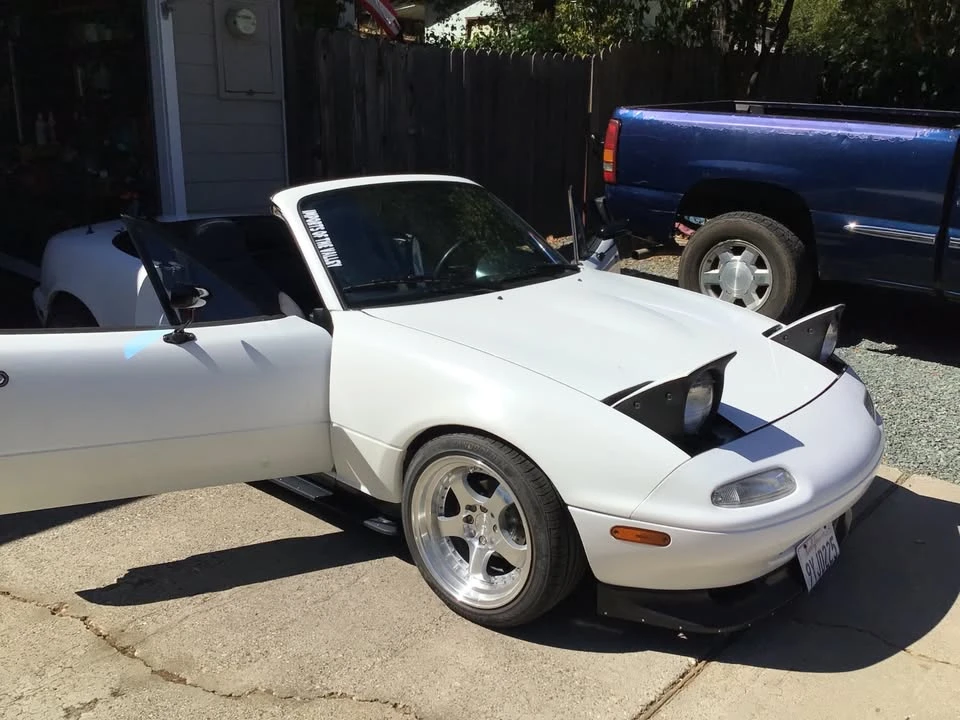 1990 Mazda NA MX-5 Miata - Image 6 of 12