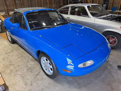 1990 Mazda MX-5 Package A