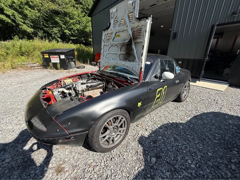 1990 Mazda NA MX-5 Miata - Image 4 of 12