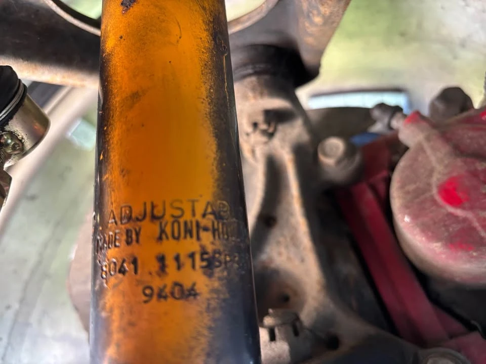 1990 Mazda NA MX-5 Miata - Image 16 of 18