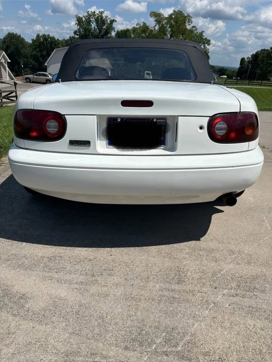 1990 Mazda NA MX-5 Miata - Image 6 of 18