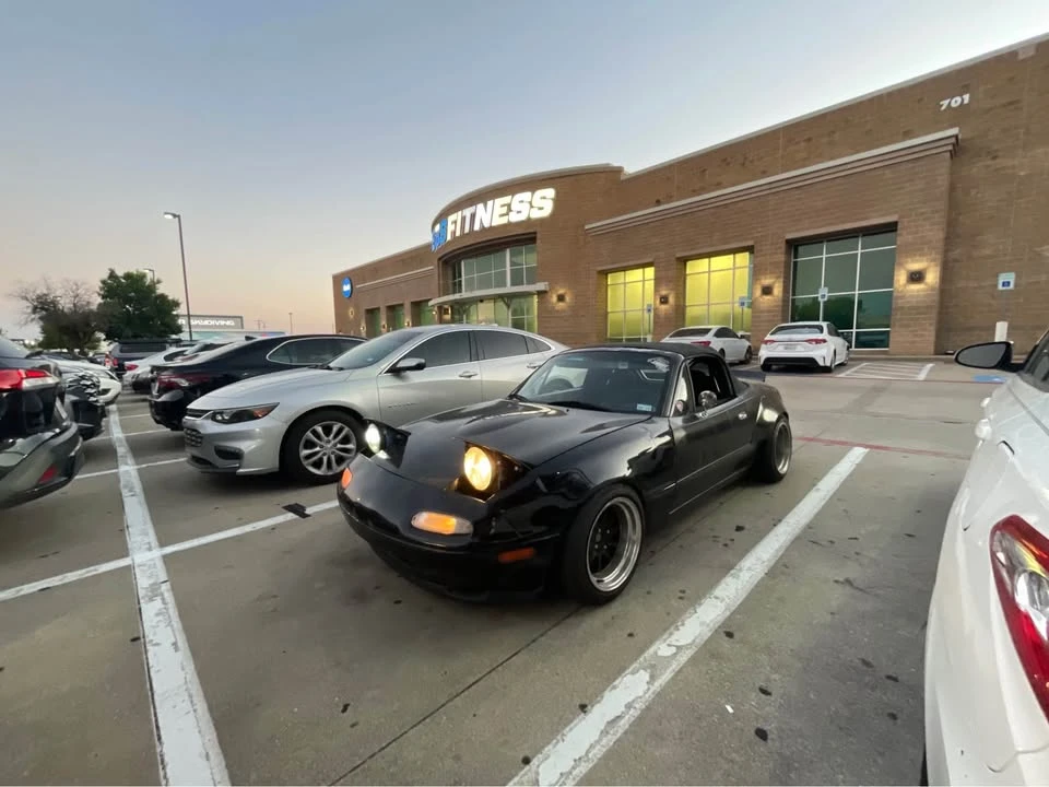 1990 Mazda NA MX-5 Miata - Image 5 of 6