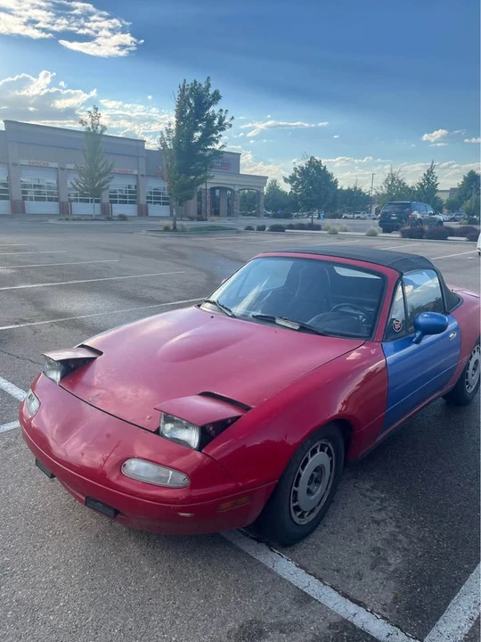 1990 Mazda NA MX-5 Miata - Image 5 of 8
