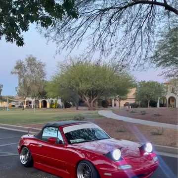 1990 Mazda MX-5 Sport Convertible 2D