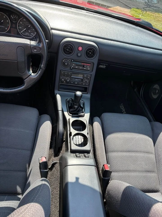 1990 Mazda NA MX-5 Miata - Image 13 of 13
