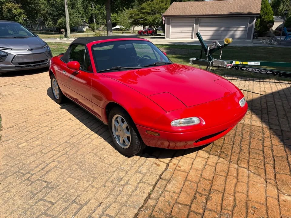 1990 Mazda NA MX-5 Miata - Image 7 of 13