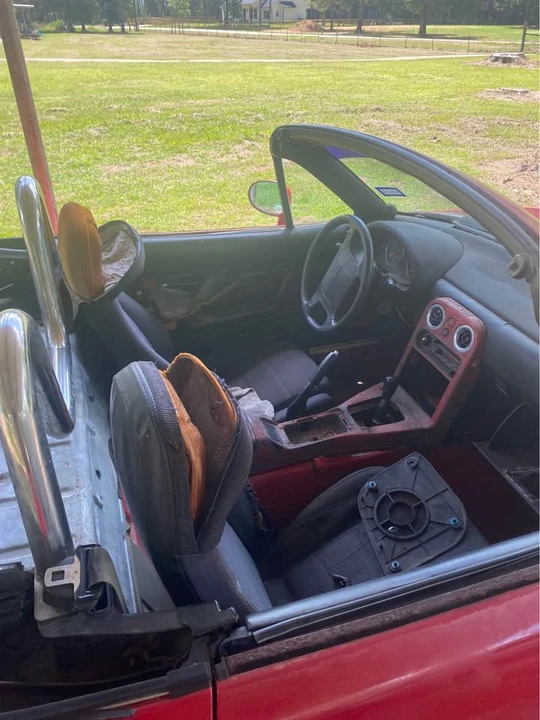 1990 Mazda NA MX-5 Miata - Image 11 of 11