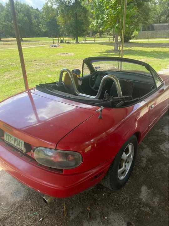 1990 Mazda NA MX-5 Miata - Image 9 of 11