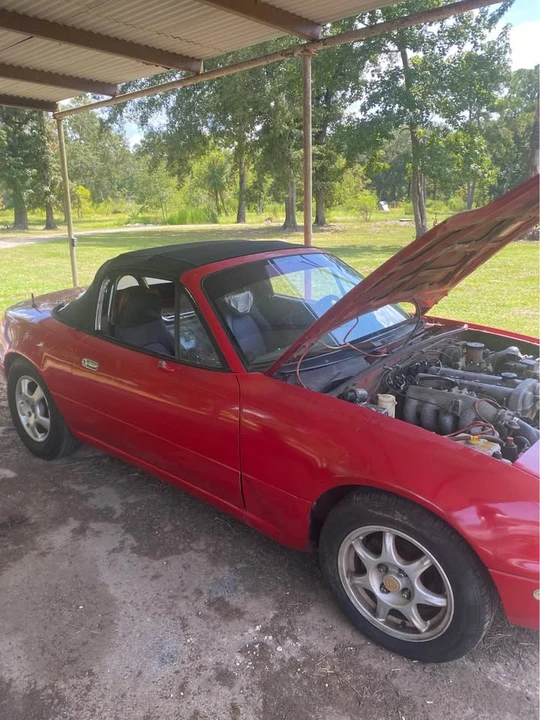 1990 Mazda NA MX-5 Miata - Image 2 of 11