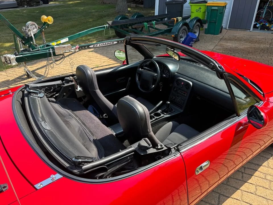 1990 Mazda NA MX-5 Miata - Image 12 of 13