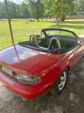1990 Mazda MX-5 Sport Convertible 2D