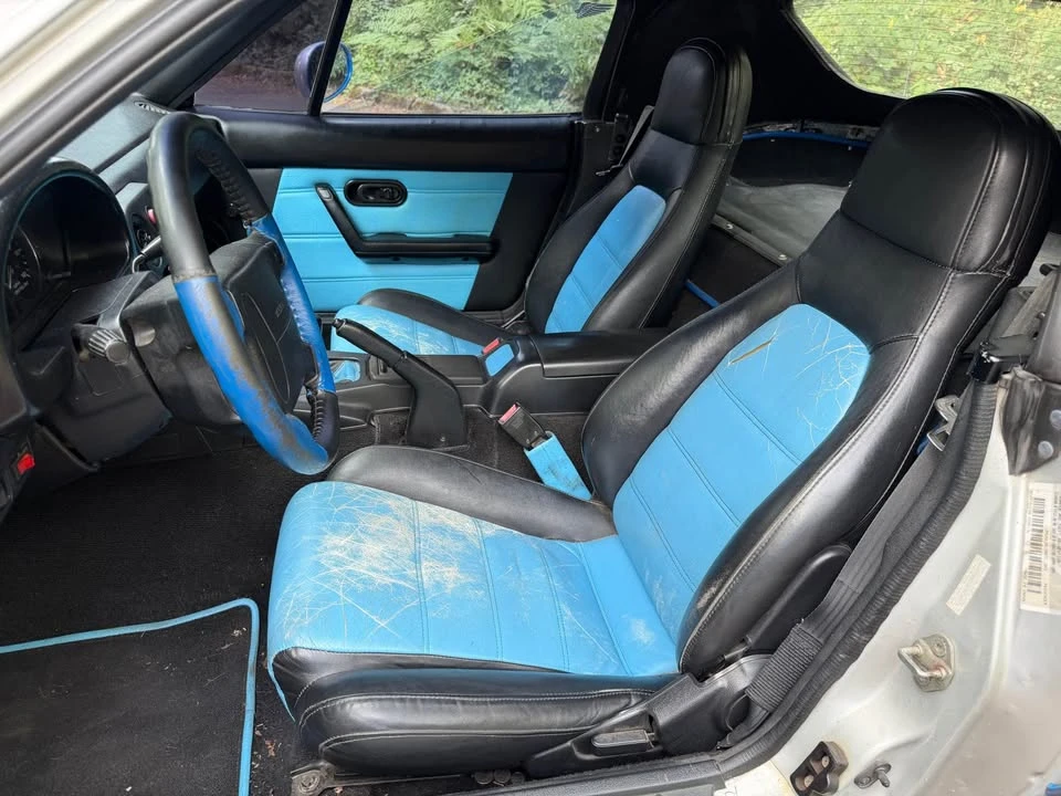 1990 Mazda NA MX-5 Miata - Image 13 of 17