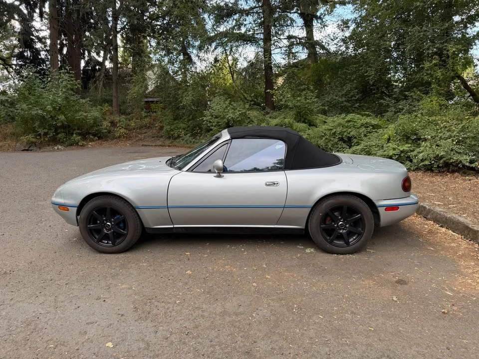 1990 Mazda NA MX-5 Miata - Image 2 of 17