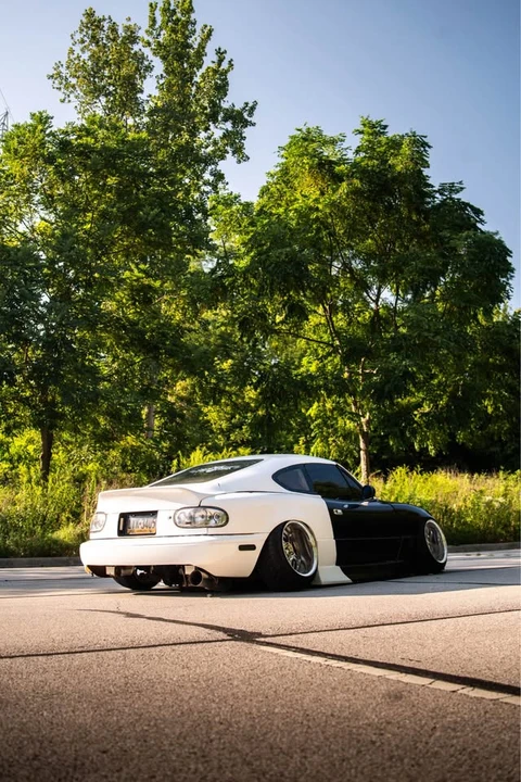 1990 Mazda NA MX-5 Miata - Image 6 of 7