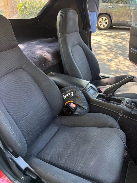 1990 Mazda NA MX-5 Miata - Image 11 of 14