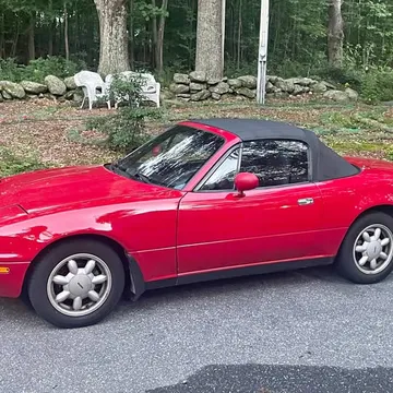 1990 Mazda MX-5 Touring Convertible 2D