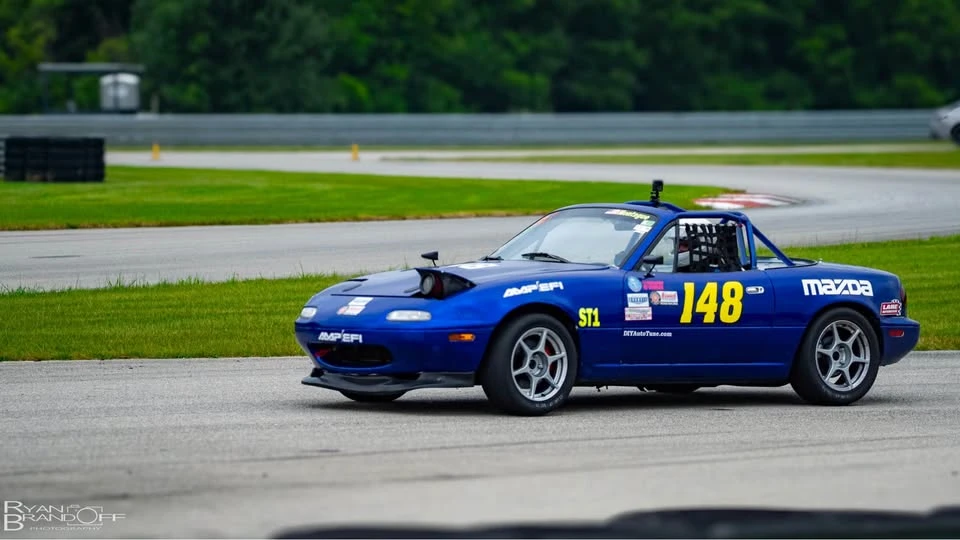 1990 Mazda NA MX-5 Miata - Image 3 of 10