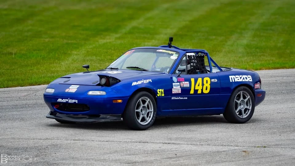 1990 Mazda NA MX-5 Miata - Image 2 of 10