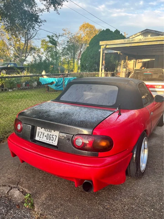 1990 Mazda NA MX-5 Miata - Image 6 of 8