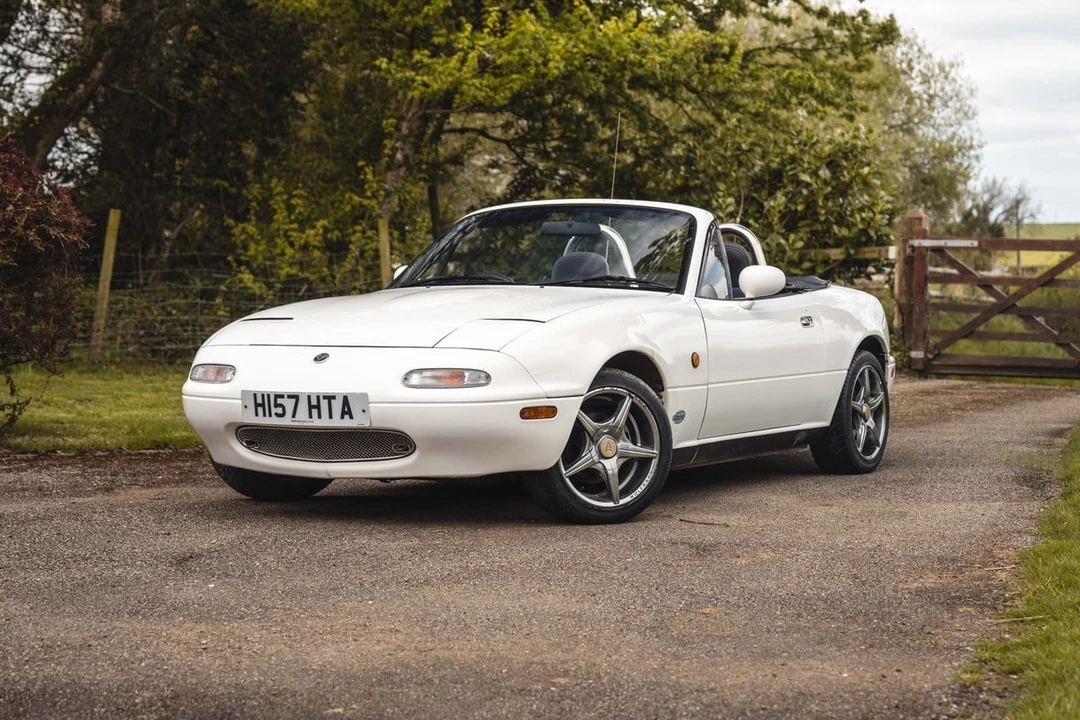 1990 Mazda NA MX-5 Miata - Image 23 of 30