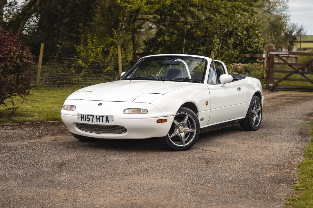 1990 Mazda NA MX-5 Miata - Image 25 of 30