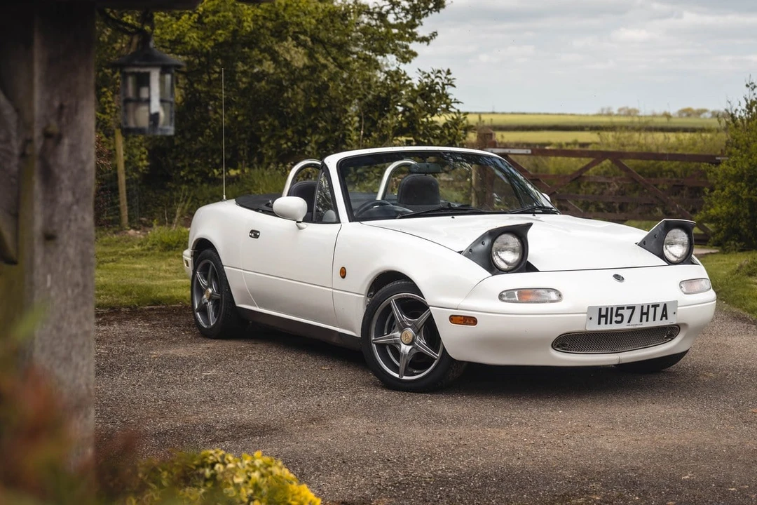 1990 Mazda NA MX-5 Miata - Image 13 of 30