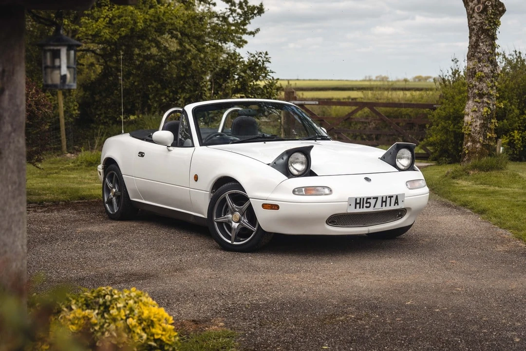 1990 Mazda NA MX-5 Miata - Image 15 of 30