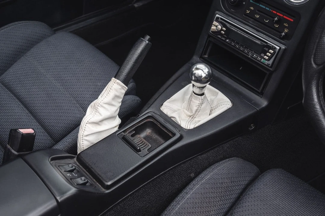 1990 Mazda NA MX-5 Miata - Image 6 of 30