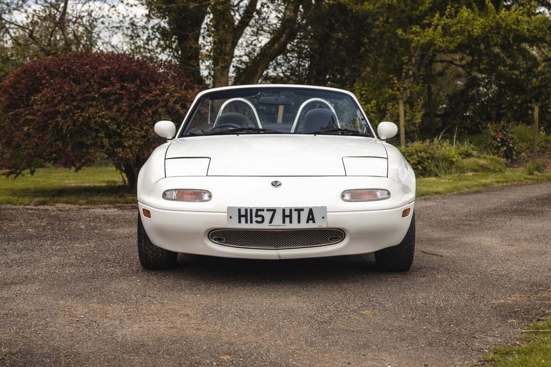 1990 Mazda NA MX-5 Miata - Image 17 of 30