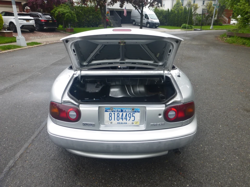 1990 Mazda NA MX-5 Miata - Image 30 of 31