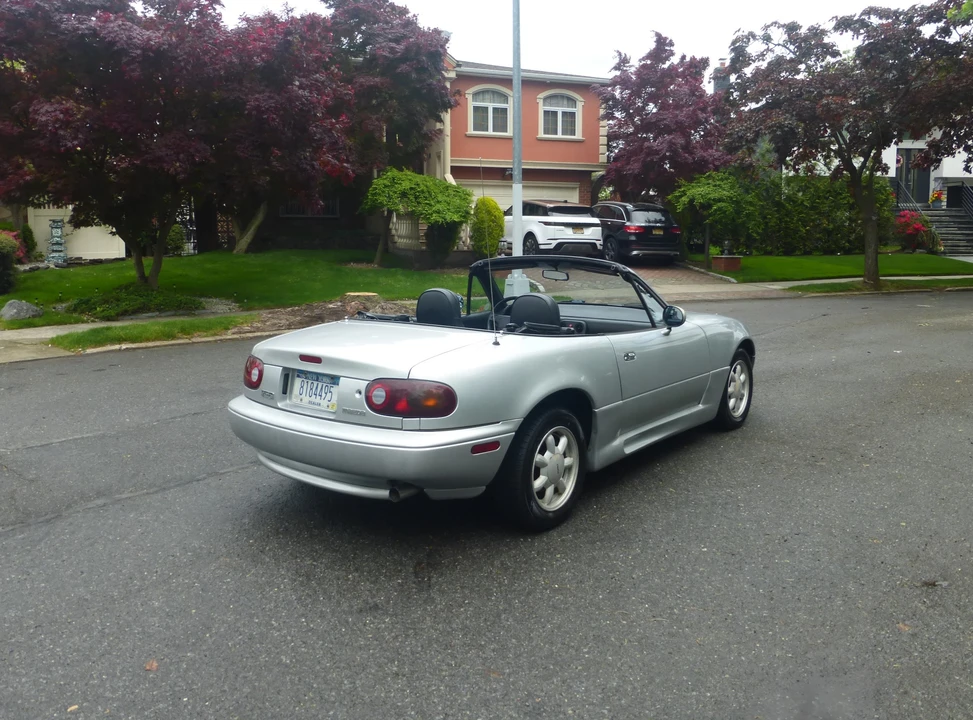1990 Mazda NA MX-5 Miata - Image 6 of 31