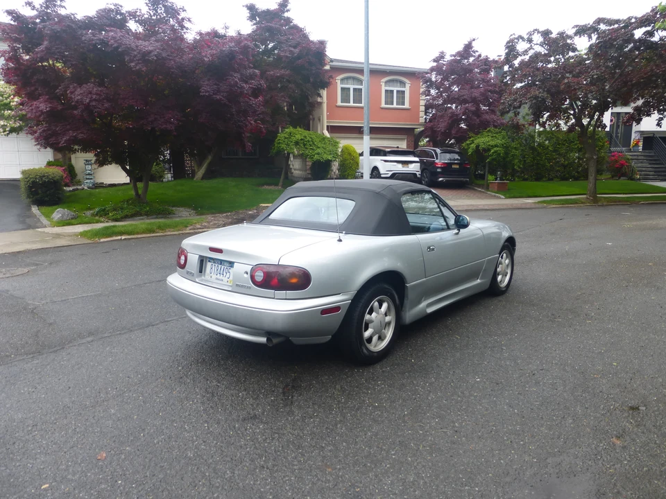 1990 Mazda NA MX-5 Miata - Image 12 of 31