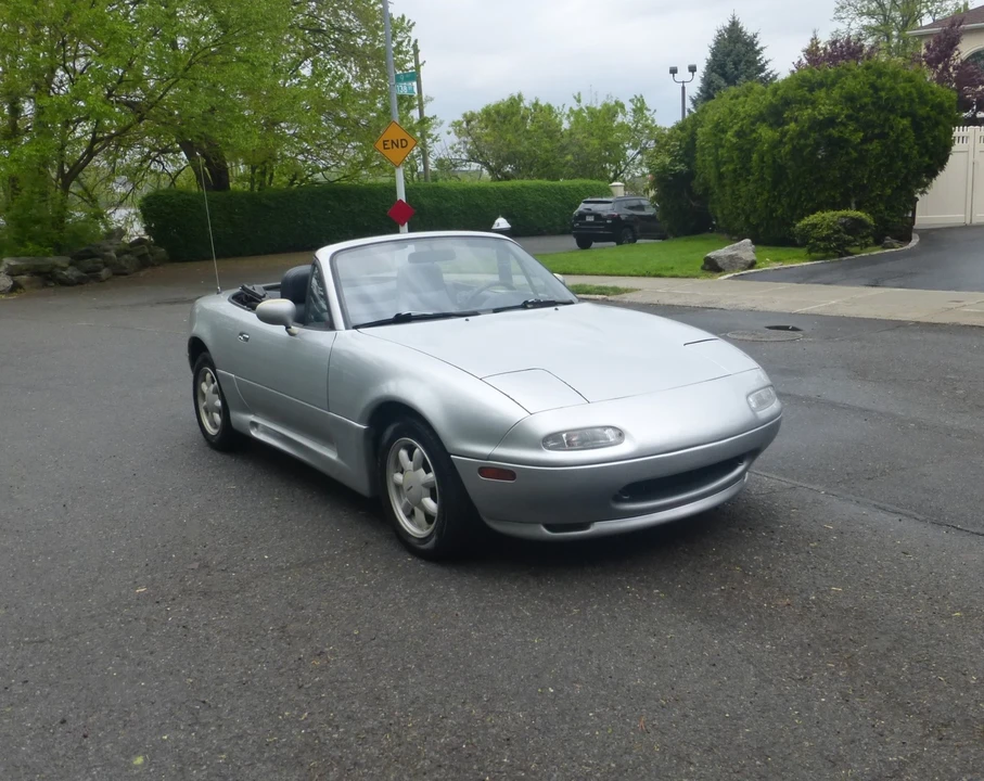 1990 Mazda NA MX-5 Miata - Image 9 of 31