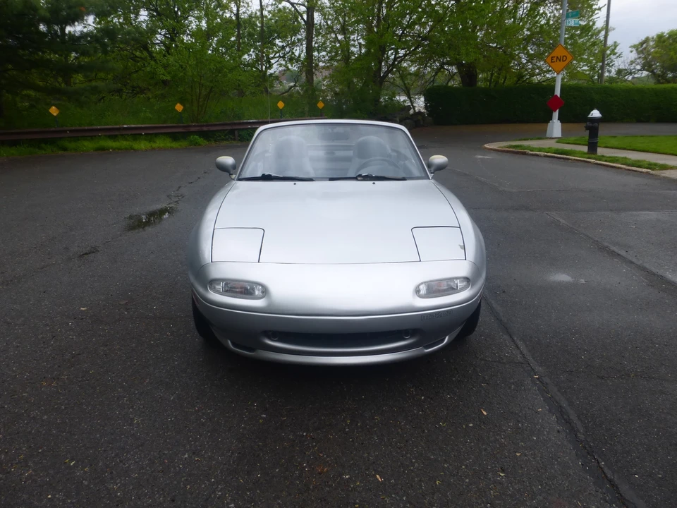 1990 Mazda NA MX-5 Miata - Image 2 of 31