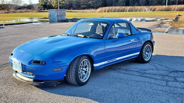 1990 Mazda MX-5 Miata