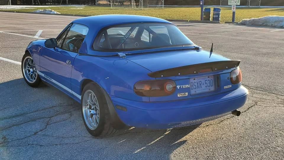 1990 Mazda NA MX-5 Miata - Image 2 of 13